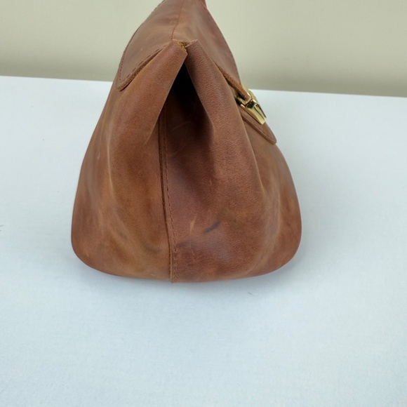 Nichole Lynel Raw Leather Makeup Travel Bag - Picture 6 of 9